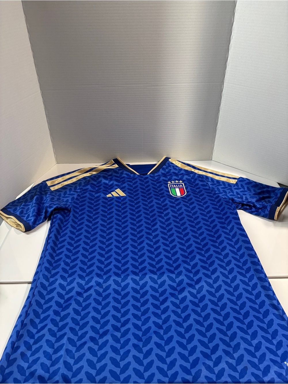 Adidas Youth Italy 2026 Home
Jersey Size XL (15-16Y)